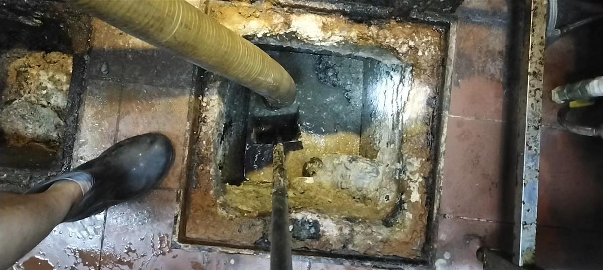 盱眙化油池清理-污水池清掏